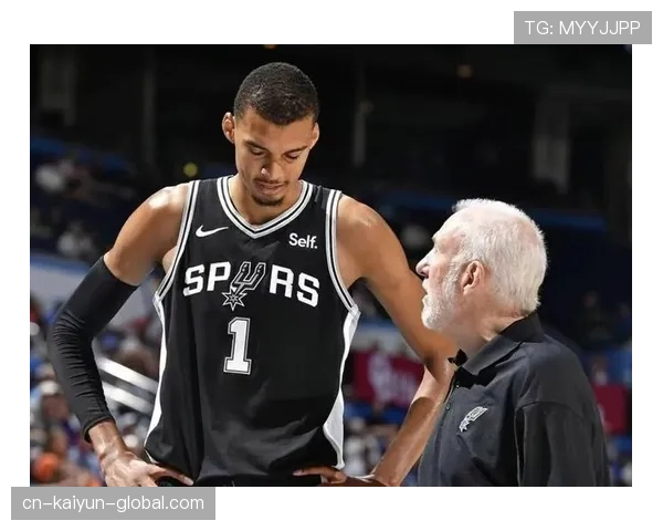 邓肯低位单打效率提升推动马刺坚实防守体系升级