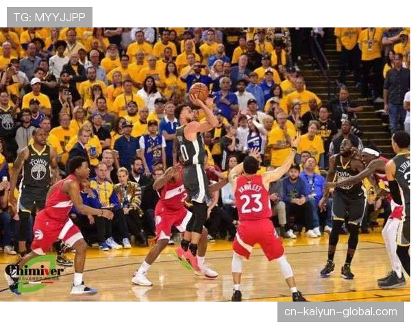 裁判协商判罚流程是什么规则？解析NBA与FIBA的判罚标准差异