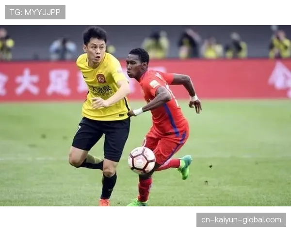 郑智回撤接应如何通过出球效率主导中场调度并压制对手防线 郑智回撤接应如何通过出球效率主导中场调度并压制对手防线